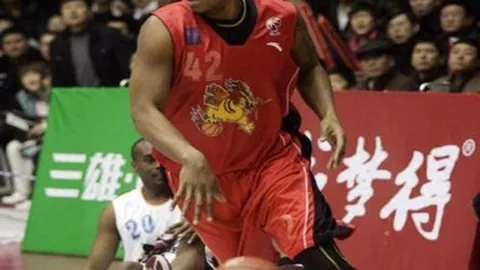 《凯恩揭秘：32岁不是终点，而是攀登人生巅峰的黄金起点！》